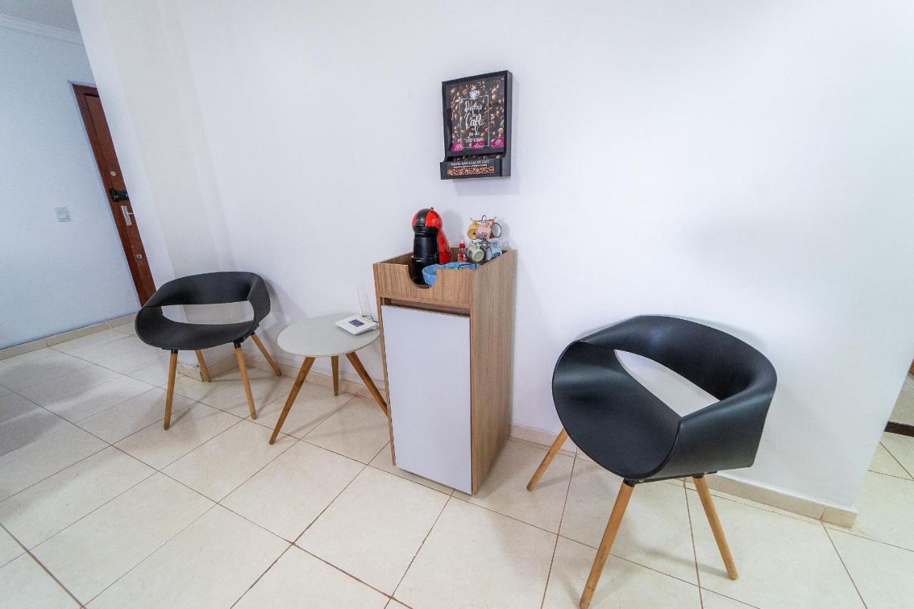 Ap 85M2 , 2Qts Com Suite , Estacionamento, Cozinha Completa , Wi-Fi 500Mb , Jr Catito Brasília Eksteriør billede