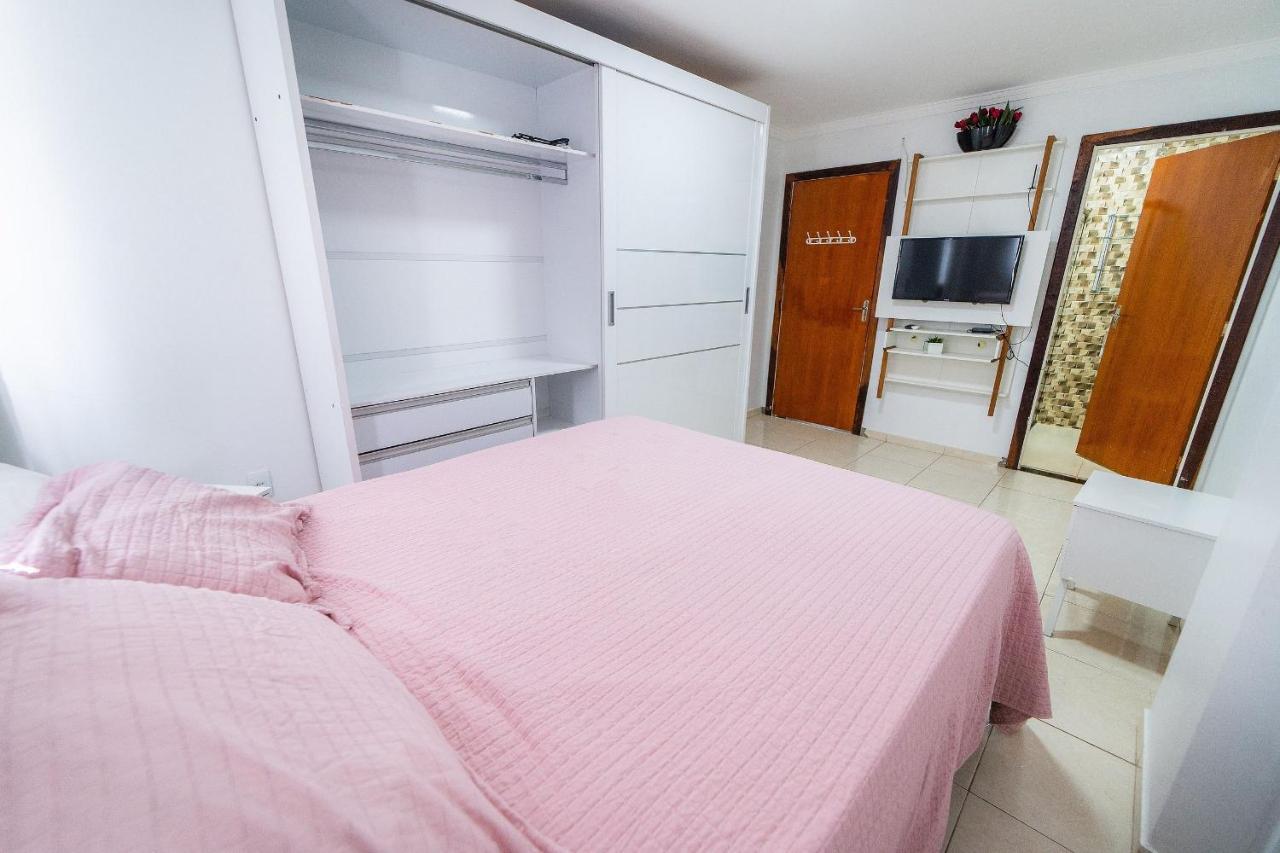 Ap 85M2 , 2Qts Com Suite , Estacionamento, Cozinha Completa , Wi-Fi 500Mb , Jr Catito Brasília Eksteriør billede